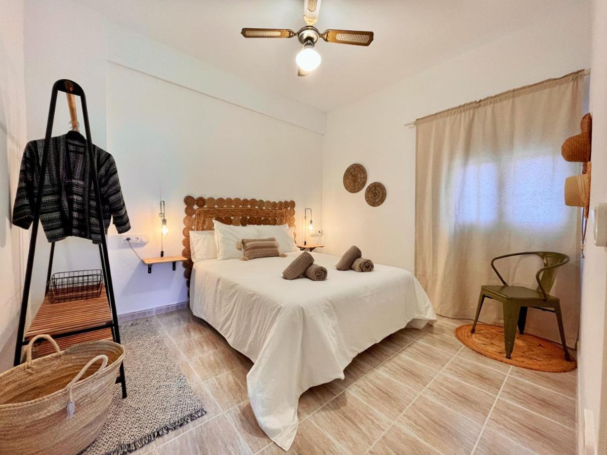 Apartamentos Carabela Playa Migjorn Luaran gambar