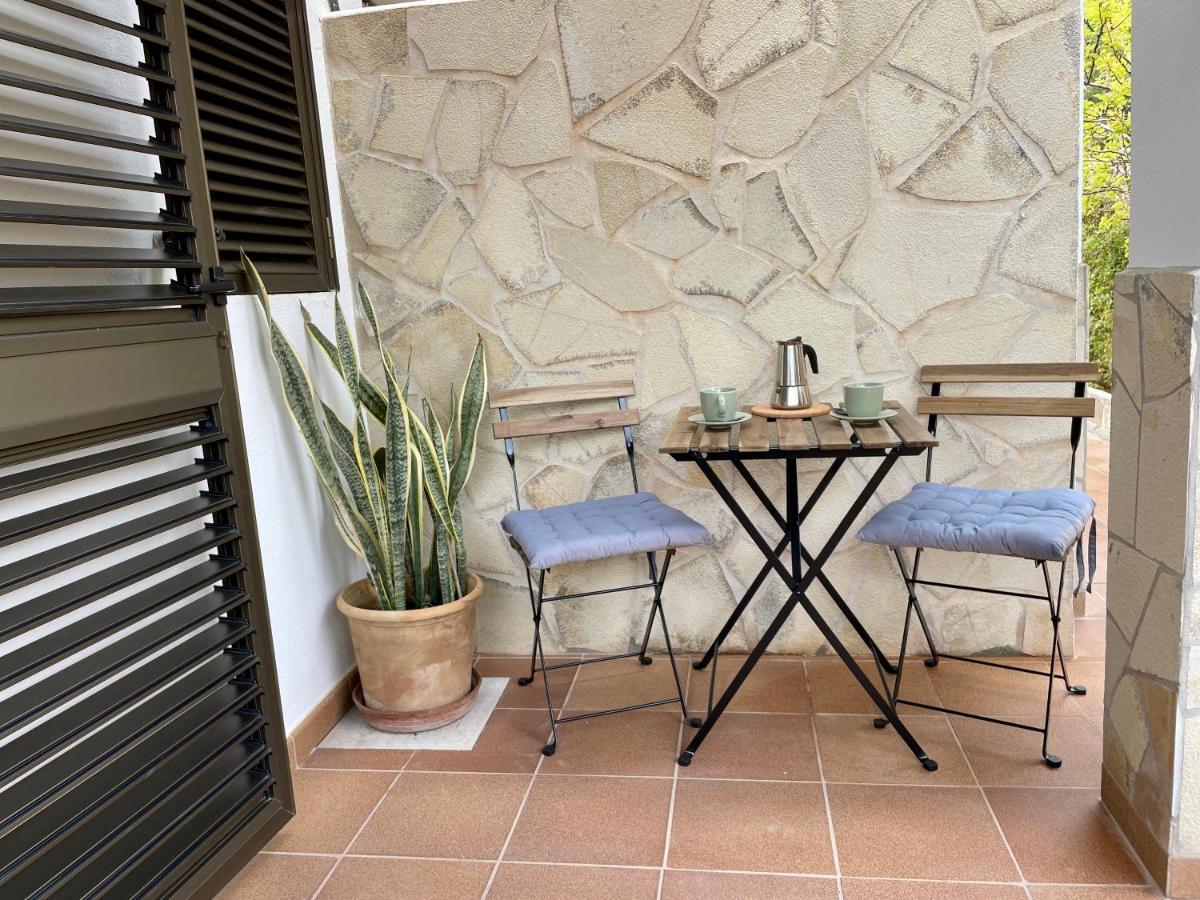 Apartamentos Carabela Playa Migjorn Luaran gambar
